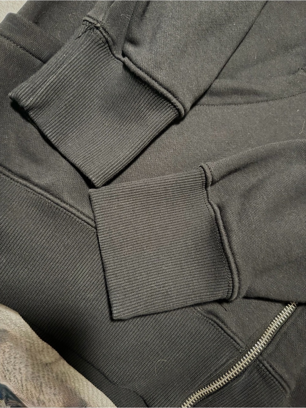 Nike zip up hoodie (unisex) - Picture 5 of 5